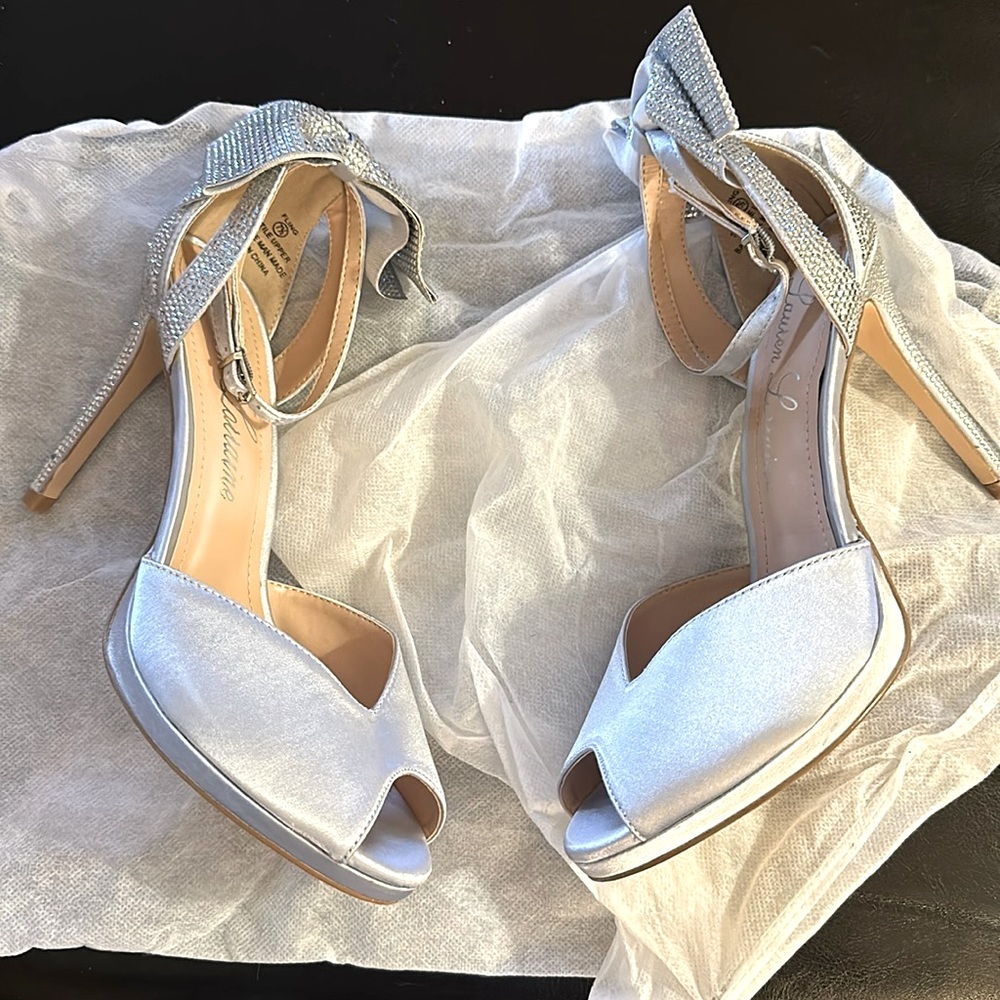 Silver Crystal Heels New! 7.5